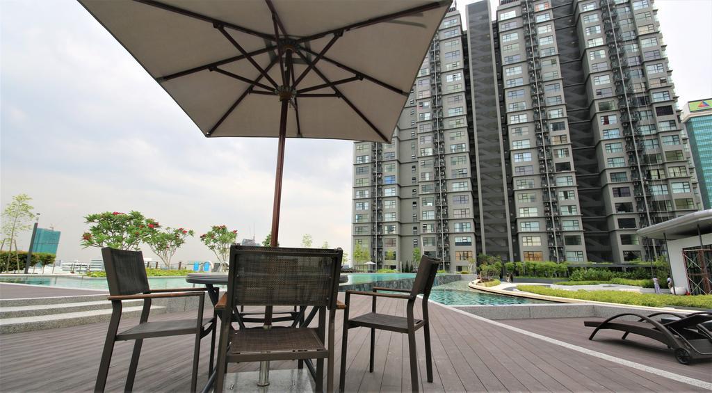 Hyve Soho Suites Сиберджая Екстериор снимка
